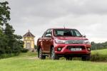 Toyota Hilux Invincible Double Cab 2016 года (UK)
